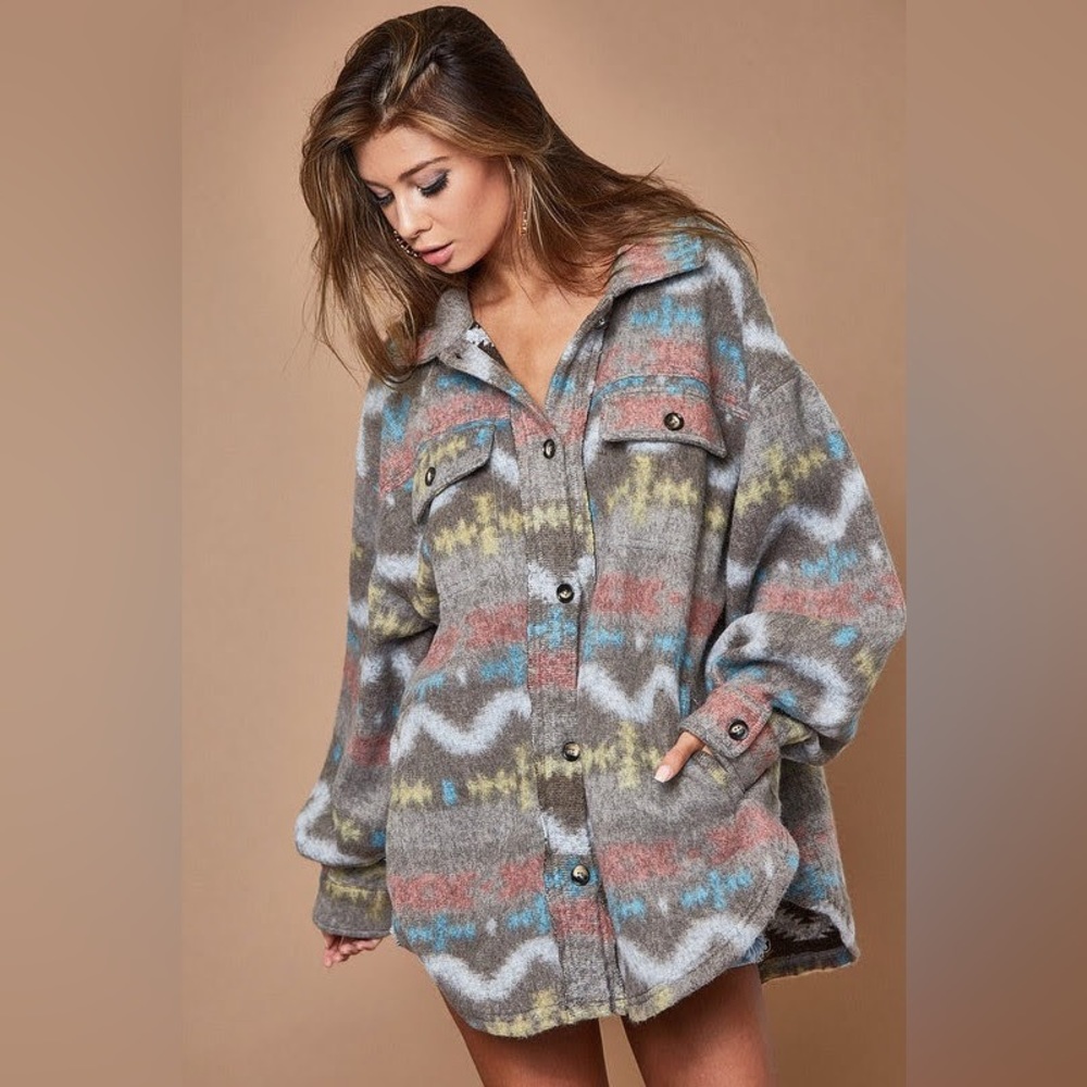 Aztec Print Shacket - Picture 4 of 6